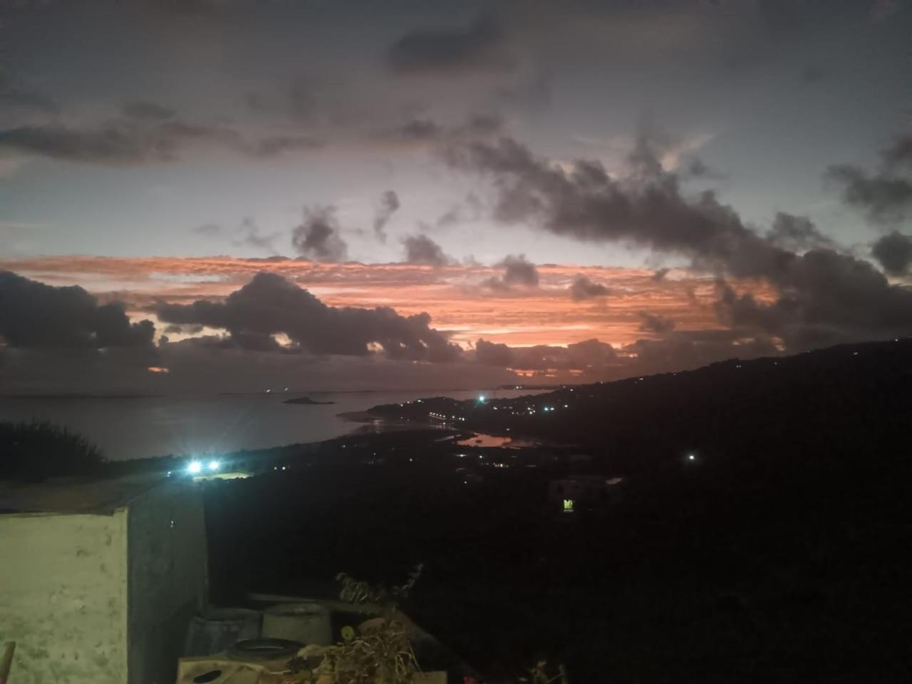 Chez Laineda Le Bijou Mourouk Rodrigues Bed & Breakfast Port South East Luaran gambar